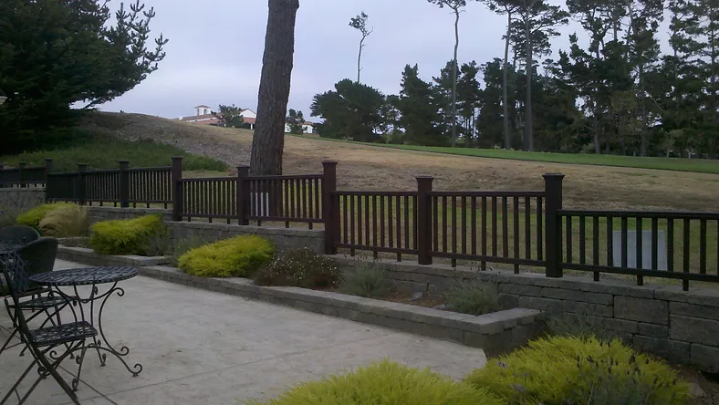 Fence Contractor Monterey exterior wooden fence near golf course